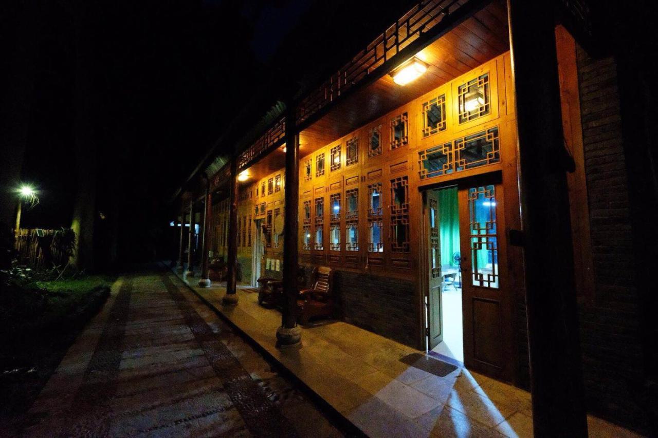 Nirvana Organic Farm Inn Yangshuo Exteriör bild