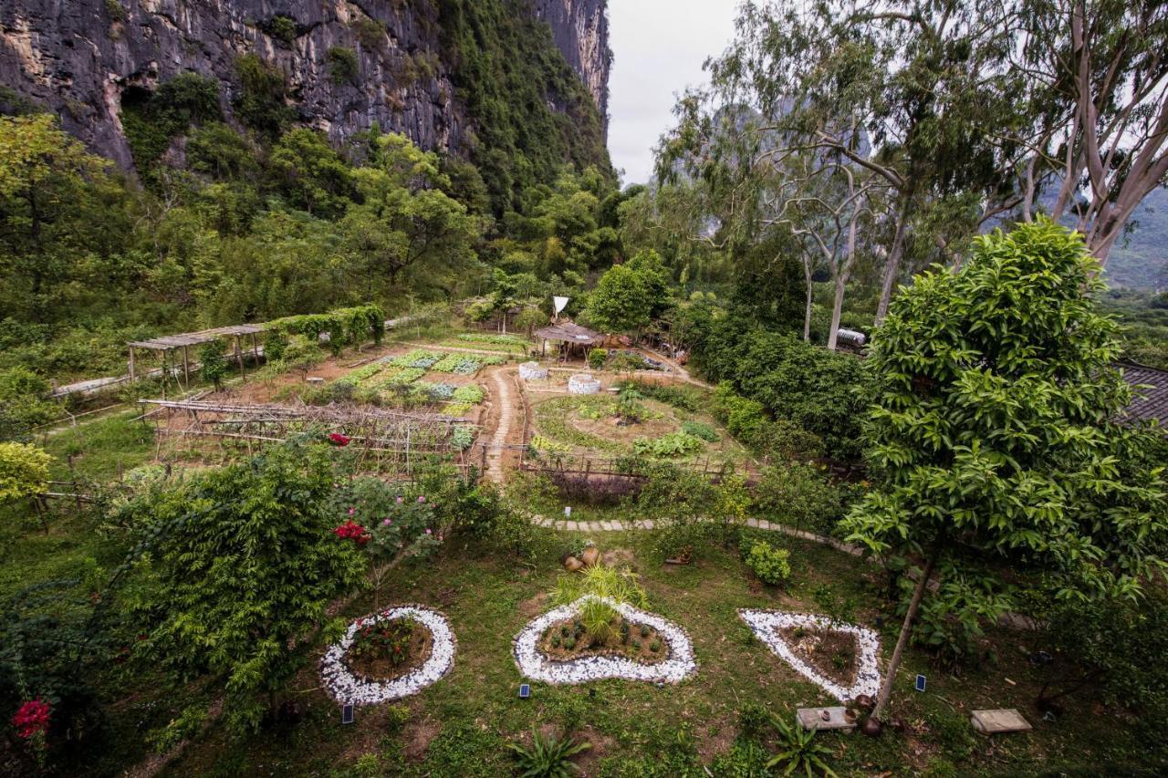 Nirvana Organic Farm Inn Yangshuo Exteriör bild